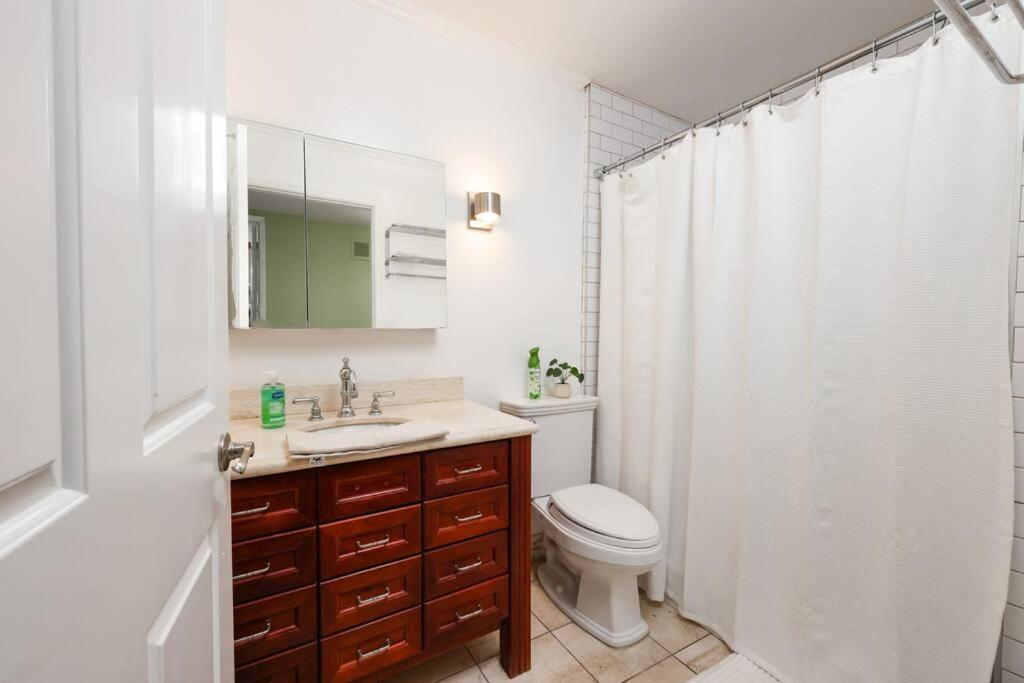 Chic Condo Steps From Petco Park San Diego Exterior photo